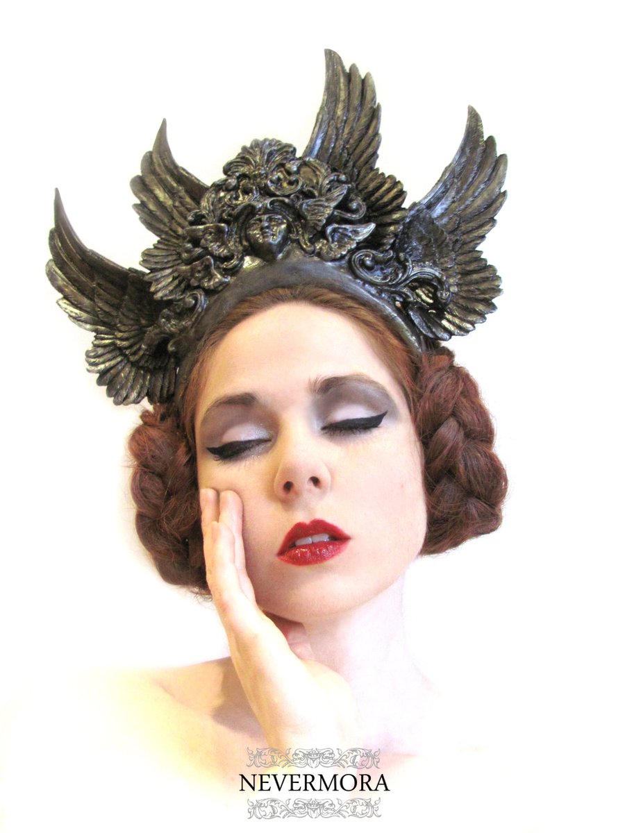 NevermoraShop's tweet photo. #seraphim #angel headdress by Nevermora https://t.co/laLxK0KVK9 #art #fantasy #fashion https://t.co/McMbYlviHH