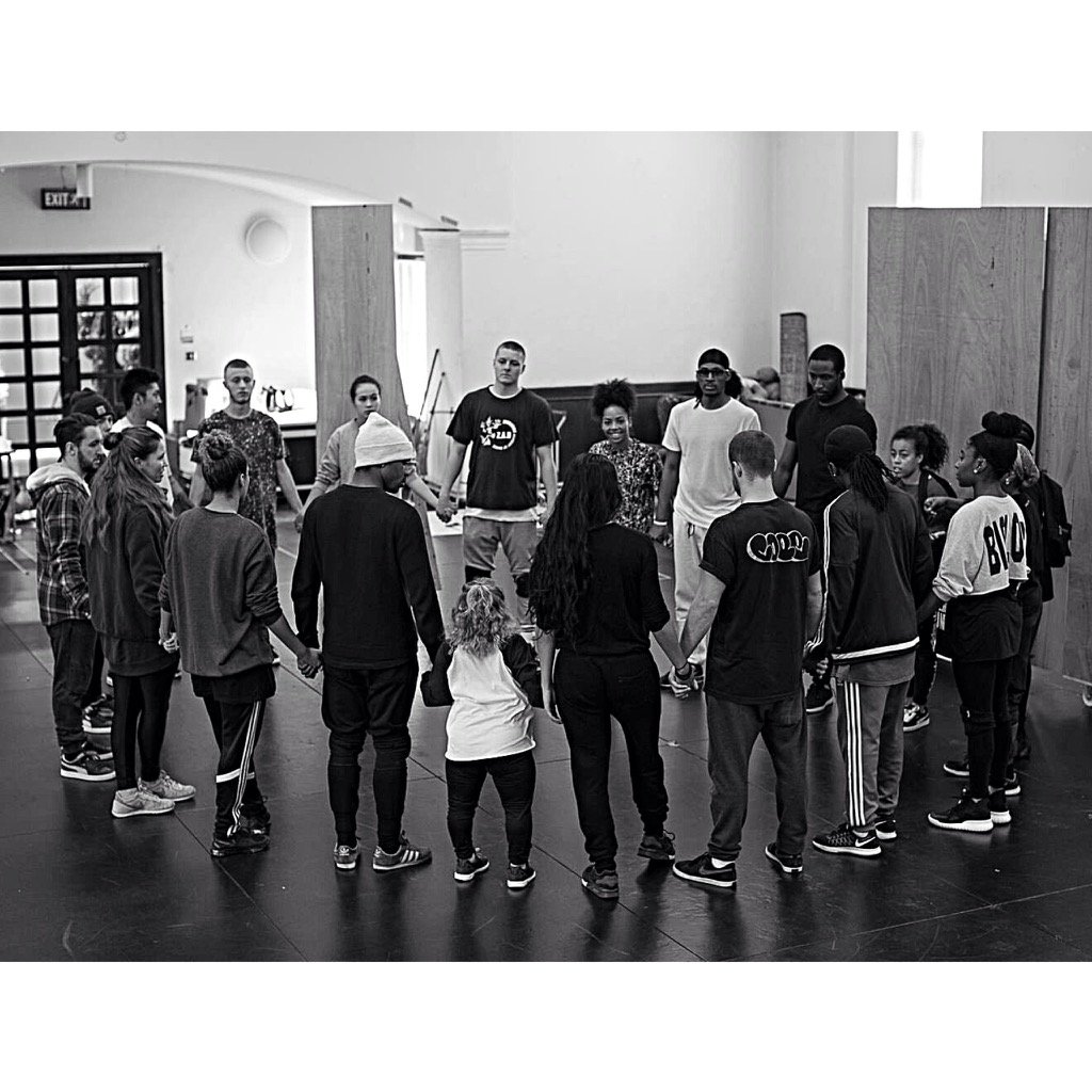 MikeyUreta's tweet photo. PRESS NIGHT TONIGHT. 🎉
#IntoTheHoodsRemixed 
https://t.co/O3kCHELlAH
let's dooooo this x https://t.co/d6rgS69H1k