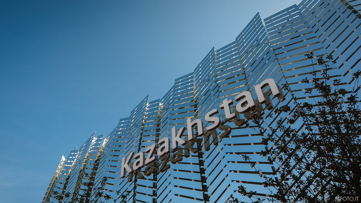 Expo2017_Int's tweet photo. Cosa si nasconde nel padiglione #Kazakistan?
Ecco una fotogallery > https://t.co/sMDCnMEm5d @Ft_foto​ #Expo https://t.co/BuRB6pcWrd