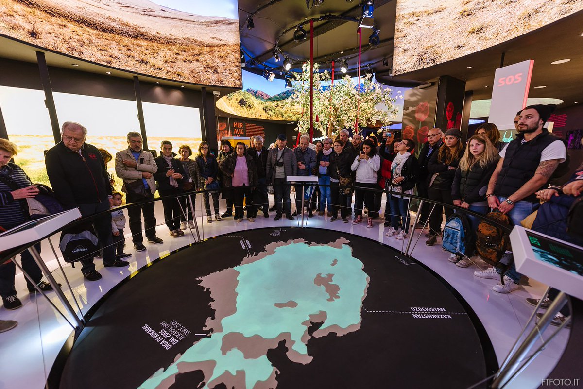 Expo2017_Int's tweet photo. Cosa si nasconde nel padiglione #Kazakistan?
Ecco una fotogallery > https://t.co/sMDCnMEm5d @Ft_foto​ #Expo https://t.co/BuRB6pcWrd