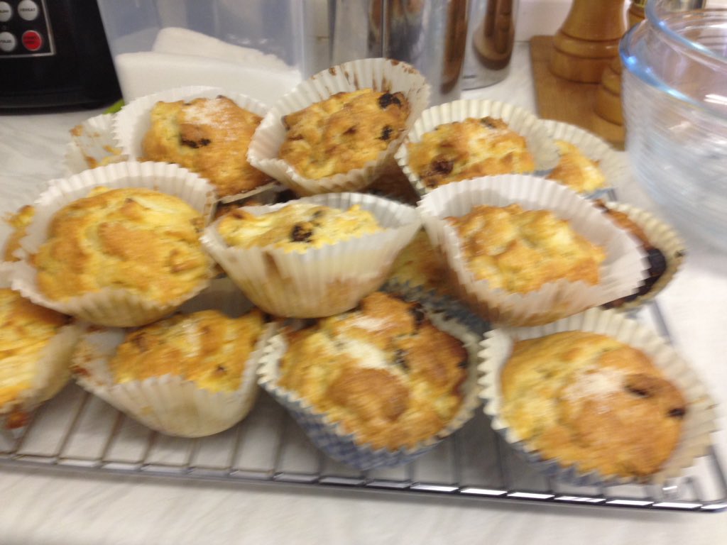 MaryBoothOT's tweet photo. This #WorldOT day I'm baking apple cakes for tomorrow's @BAOTNYRegion meeting. https://t.co/ilpzwxmKVd