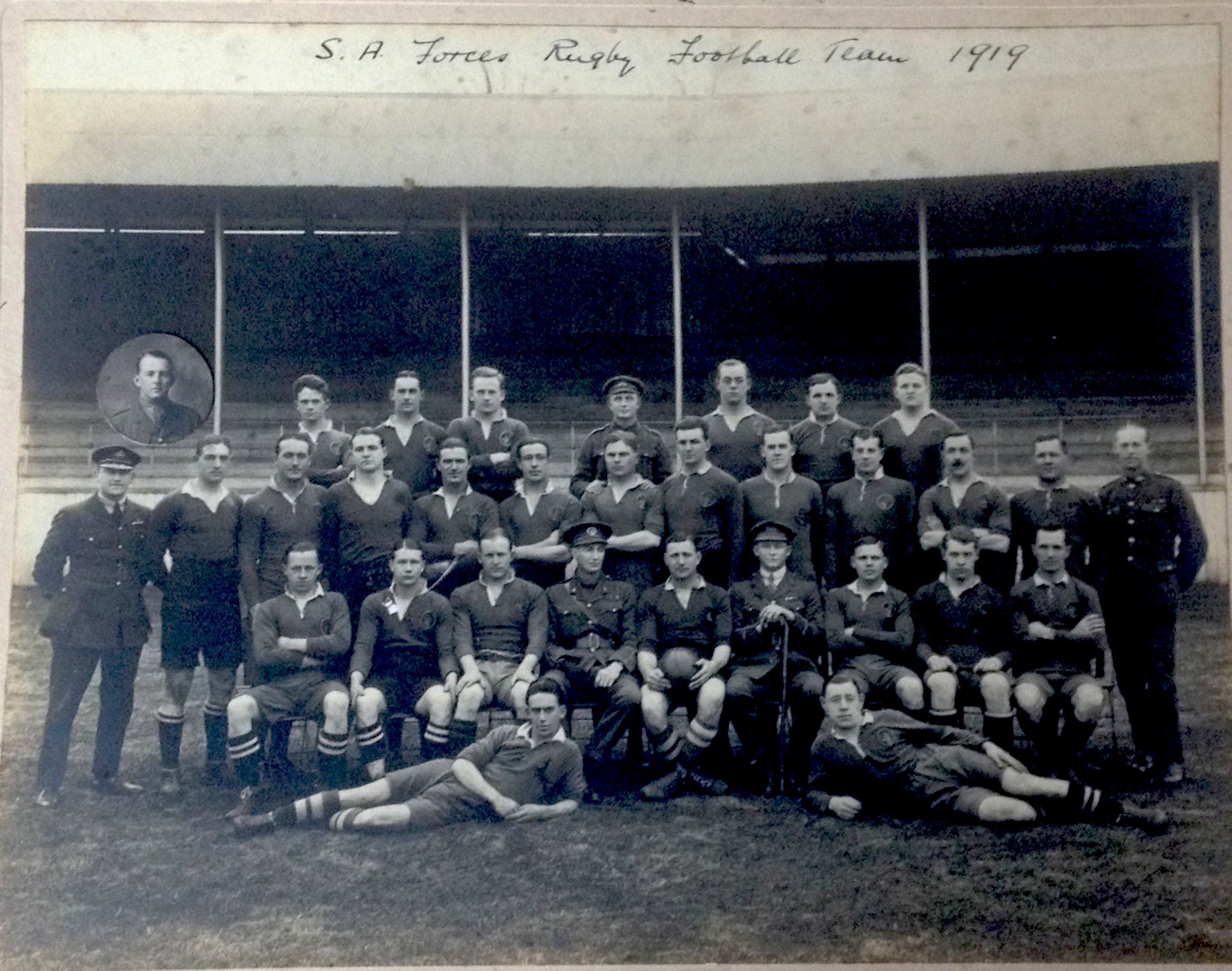 Rugby 1418 on Twitter