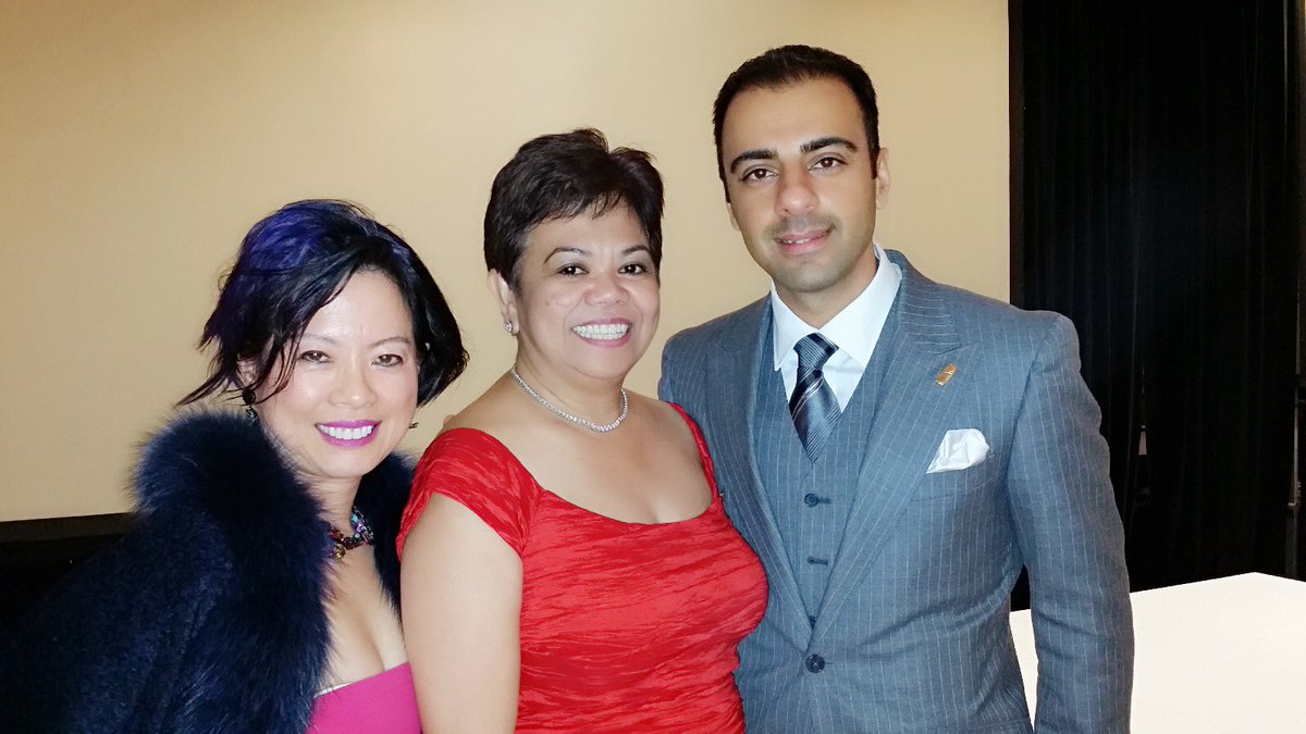 JohnRParsiani's tweet photo. ARIA at AREAA
John@Parsiani.com 
#AREAA #AREAANC15 #AriaOnTheBay #AllenOkamoto #JohnParsiani #VickySilvano #TinaMak https://t.co/vOuHJTL1do