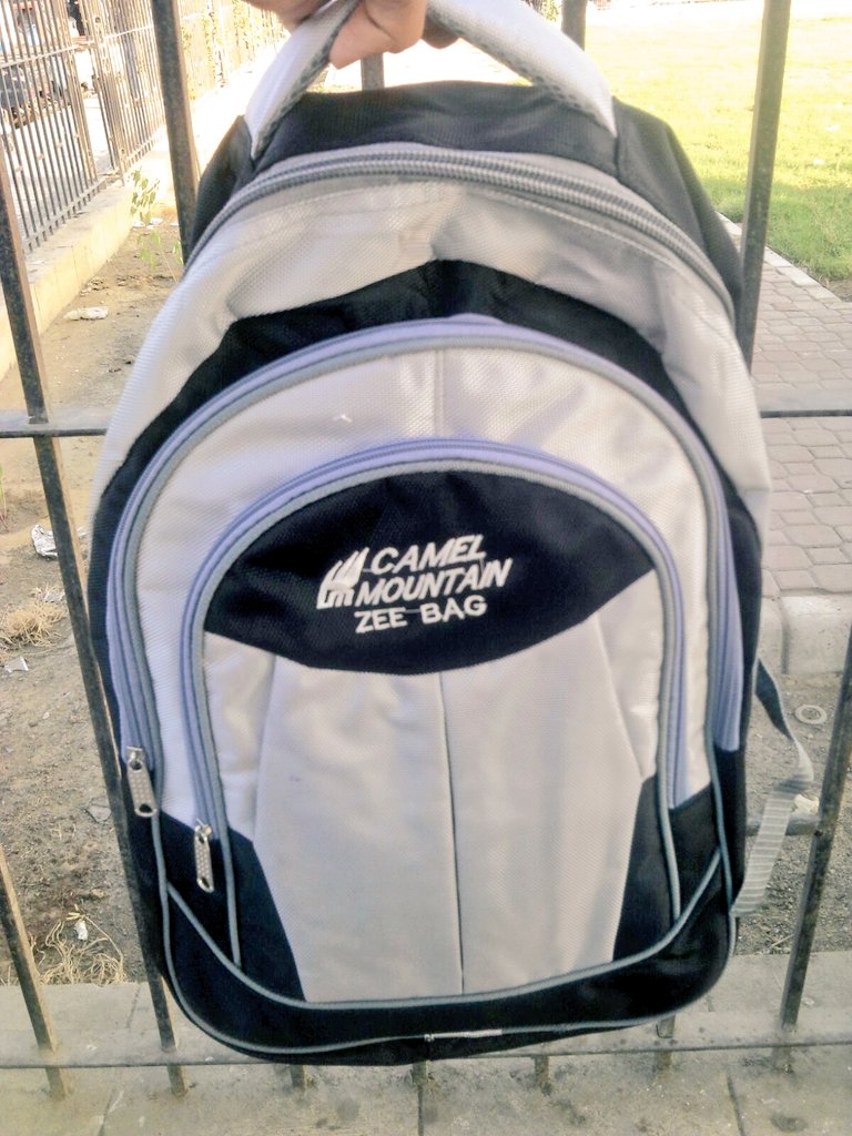midramarry007's tweet photo. happiness having a new college beg👻💞🎒🌄
feeling crazy😋😏 https://t.co/69nSolAd78