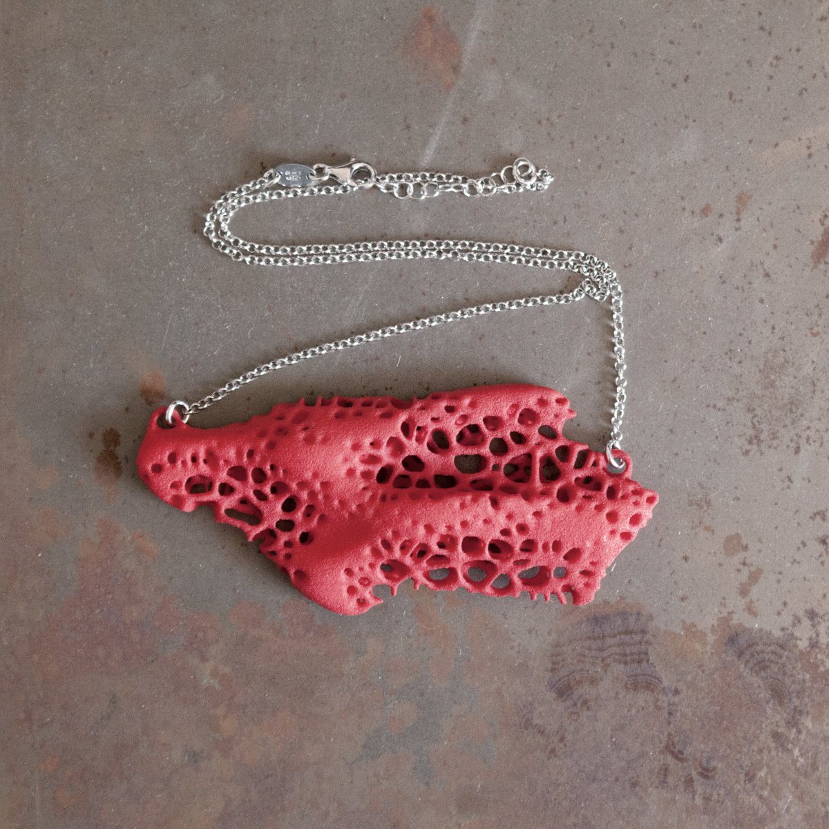 Carapace Necklace red - nylon and silver .925 carapaceproject.com/store/carapace… #fashion #carapace #design #style #3dprinting