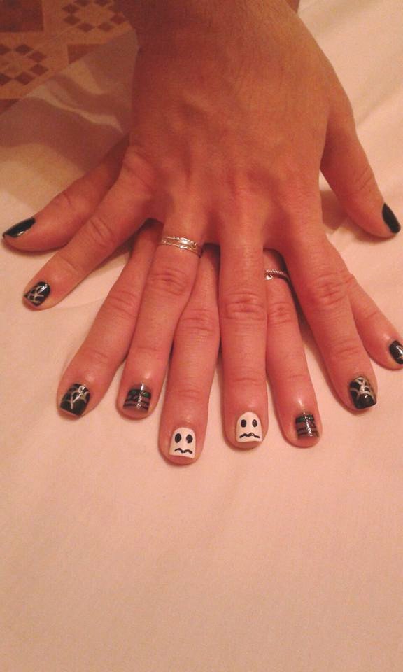 deagostini_it's tweet photo. #Halloween si avvicina e le fan di #MyNailDesign​ si sono fatte ispirare... :) https://t.co/a17K0O48HP https://t.co/xIdeP7qrt3