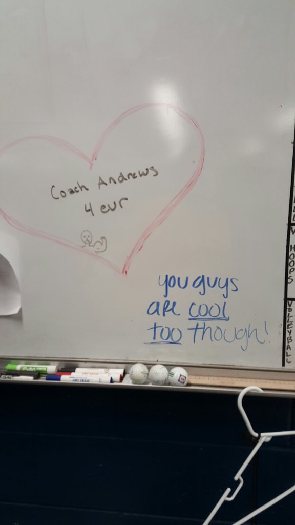 CoachJAndrews's tweet photo. Been sent this pic a few times now, Shout out to whoever drew it. Hope all is well.
#goSQUAT #LiftChos https://t.co/Sqkta09RAb