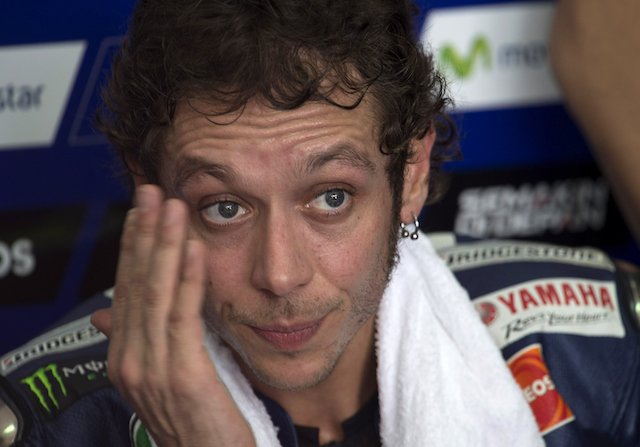 SportYou's tweet photo. Rossi confirma su presencia en el GP de la Comunidad Valenciana https://t.co/39BiWwtIHN https://t.co/BOgjDeTzyW