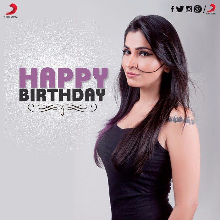 sonymusicindia's tweet photo. Be stupid, be in love, be #DilDuffer! #HappyBirthday @shrutipathak9! Listen 2 her song here:https://t.co/F8zGz51Nlu https://t.co/LpH4NhU7Eo