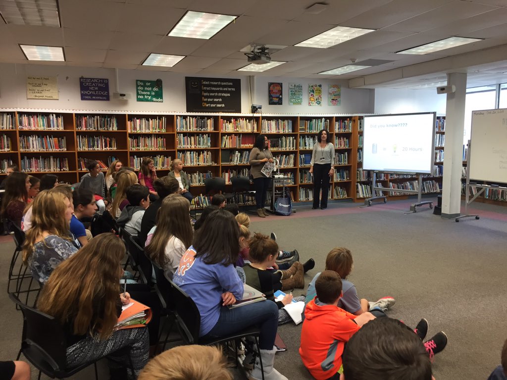 LibraryOTS's tweet photo. Thank you Ms. Canone and Ms. Estrella from @RepublicService for helping our 7th graders improve recycling at #OTS! https://t.co/rFL9WB05y0