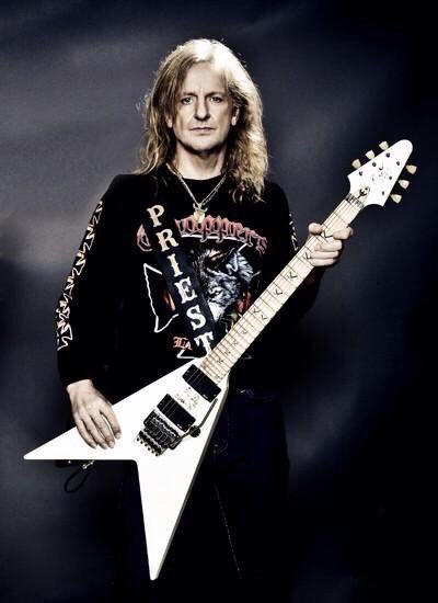 Happy birthday Maestro K.K Downing,que duelo de guitarras maravillosas junto a Tipton nos regalaste en Judas Priest! 