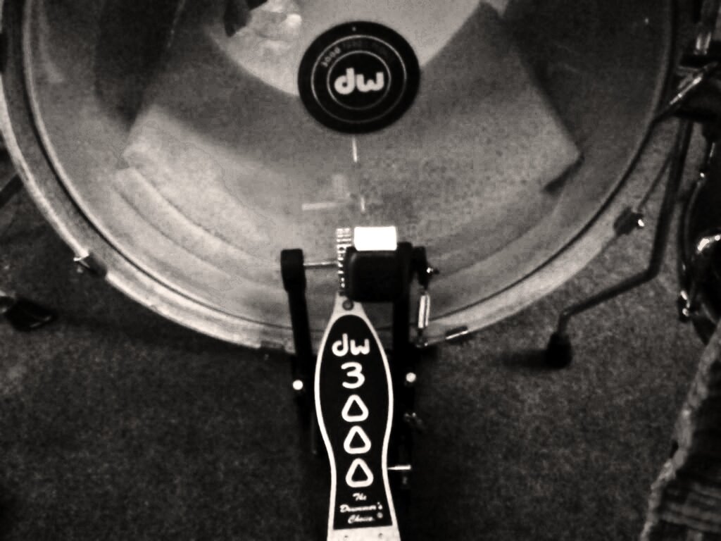 danielelivedays's tweet photo. Great #SinglePedal .
@dwdrums thank for this #dw3000. 
#dwdrums #DRUMSDRUMSDRUMS #drum #drummer https://t.co/v5PMVZMfI4