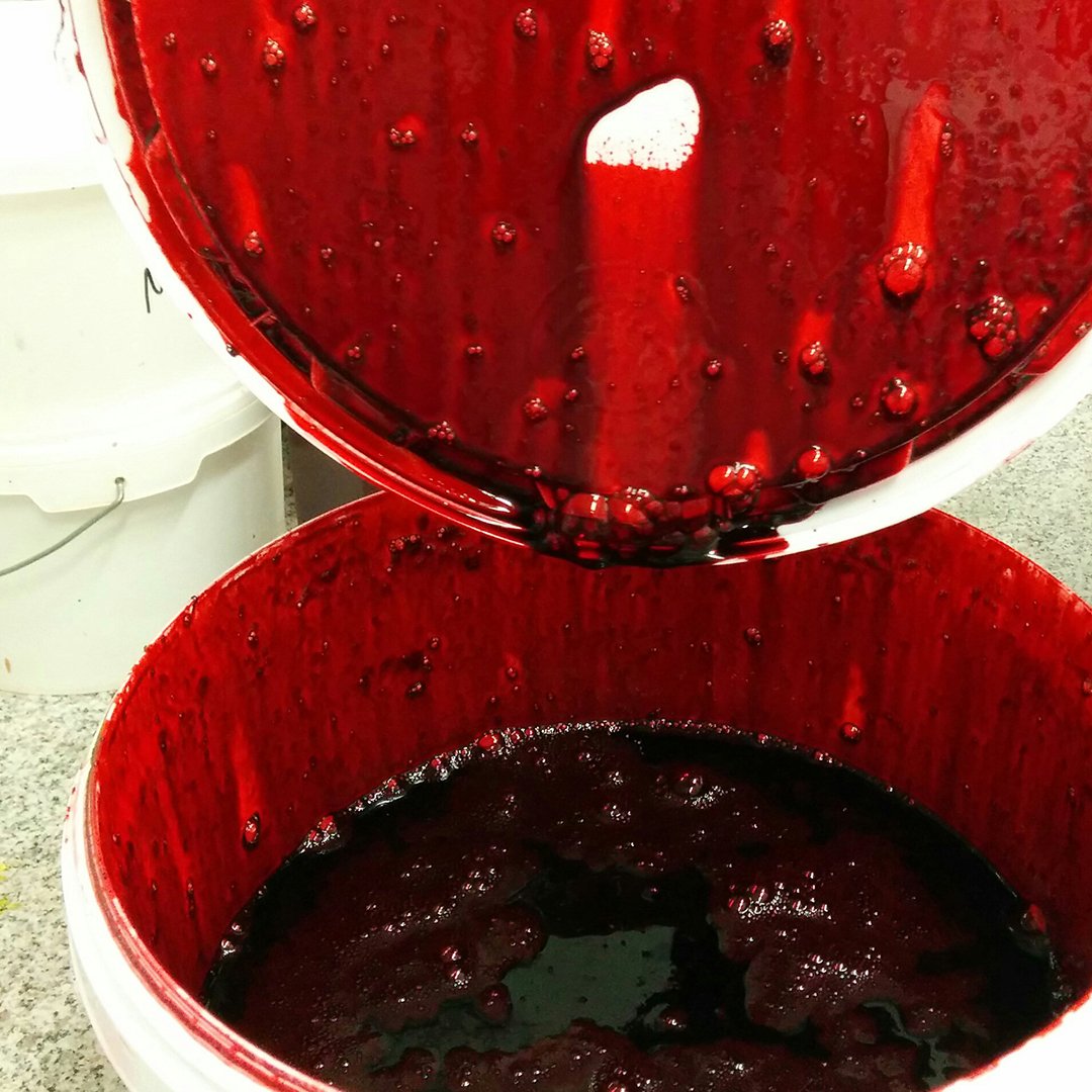 KryolanOfficial's tweet photo. #InProduction blood glorious blood. Which type will you be using this Halloween? https://t.co/RWiE8N9yvO https://t.co/MoTSvZC0XM
