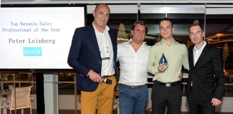 BytelifeS's tweet photo. @peterleinberg at @ByteLifeS is #Nutanix EMEA Sales Professional Of The Year!
https://t.co/T947dPAJlP #bytelife #nr1 https://t.co/UqIYnCAUfh