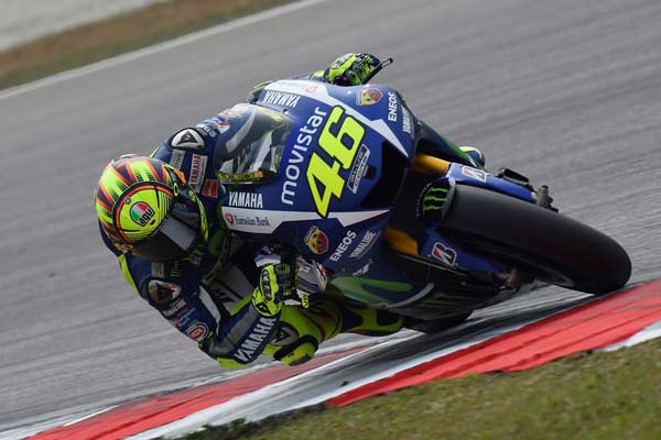 @ValeYellow46i: “I didn’t want to kick <a href="/marcmarquez93/">Marc Márquez</a> ” <a href="/YamahaMotoGP/">Yamaha MotoGP</a> inpaddock.com/valentino-ross…