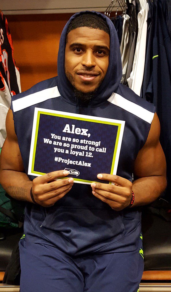 You didn't think I would stop with the <a href="/Patriots/">New England Patriots</a> did you <a href="/AlexGreathouse/">Alex Greathouse</a> ? @Bwagz54 shows <a href="/Seahawks/">xz* - Seattle Seahawks</a> ❤️ #ProjectAlex