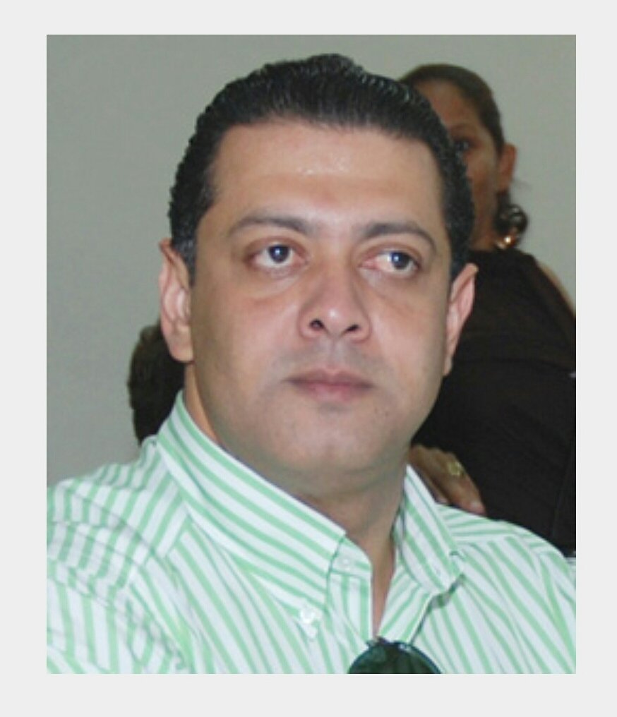 LeoHERASME's tweet photo. [PRIMICIA]. RENUNCIA del PRM, Luis Ernesto Camilo, hombre fuerte de HM en todo el Nordeste. https://t.co/YGDAJvJ2rI
