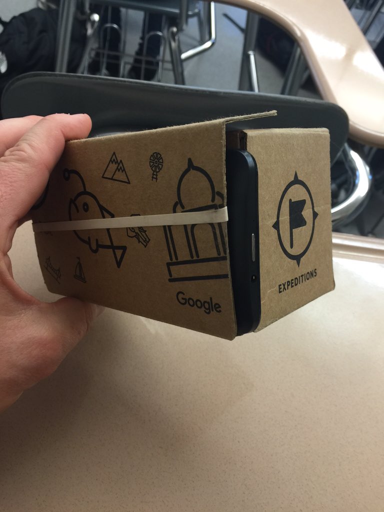 Google expeditions @ SHS today! class visiting Verona Italy for Romeo and Juliet! @SPS_EdTech <a href="/spsassistsuper/">Michael Fernandes</a>