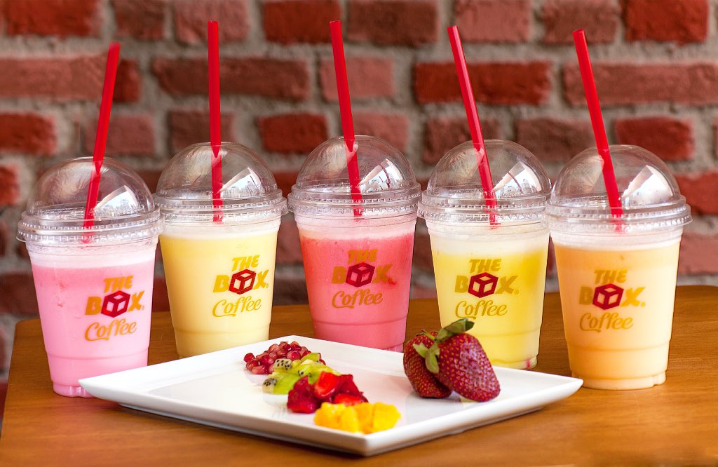 theboxcoffee's tweet photo. Gerçek meyve tadına sahip #smoothie 'lerimizden sizin tercihiniz hangisi?
#theboxcoffee #coffee https://t.co/6ef1DLtWGf
