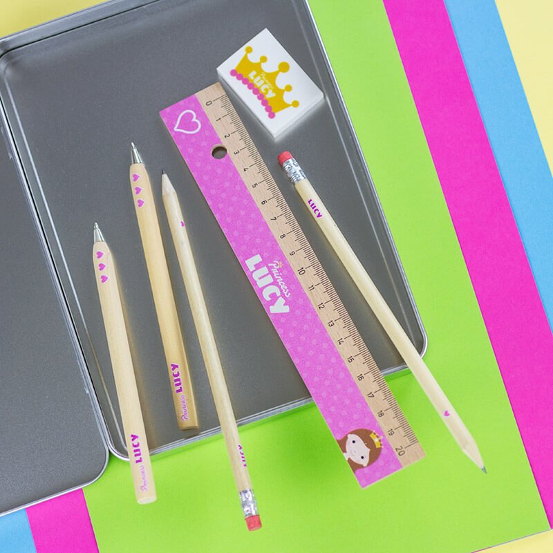KidPundits's tweet photo. We're looking for a new Kid Pundit called Lucy to review some personalised kids products  #mommybloggers #kidreviews https://t.co/mfEH9iDTNe