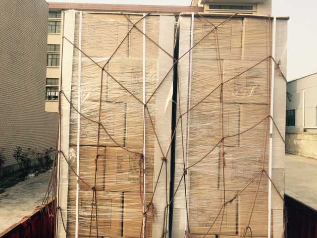 Et hop 12 tonnes de World of Yo-Ho !