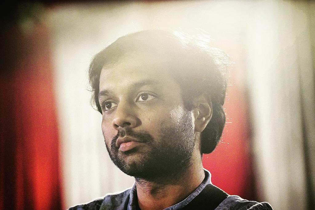 ExploreWithRoy's tweet photo. Just...lost. A self contemplative moment, perhaps. #love #life #photography #contempation @SonyIndia1 #Alpha #DSLR https://t.co/ZzOzWSm7Nj