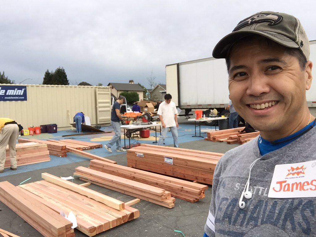 jamesguanzon's tweet photo. @SAPsv helps @kaboom build a Playground for East Palo Alto Charter School kids and the EPA Community! #GoSAP https://t.co/TfIWy1vUqb
