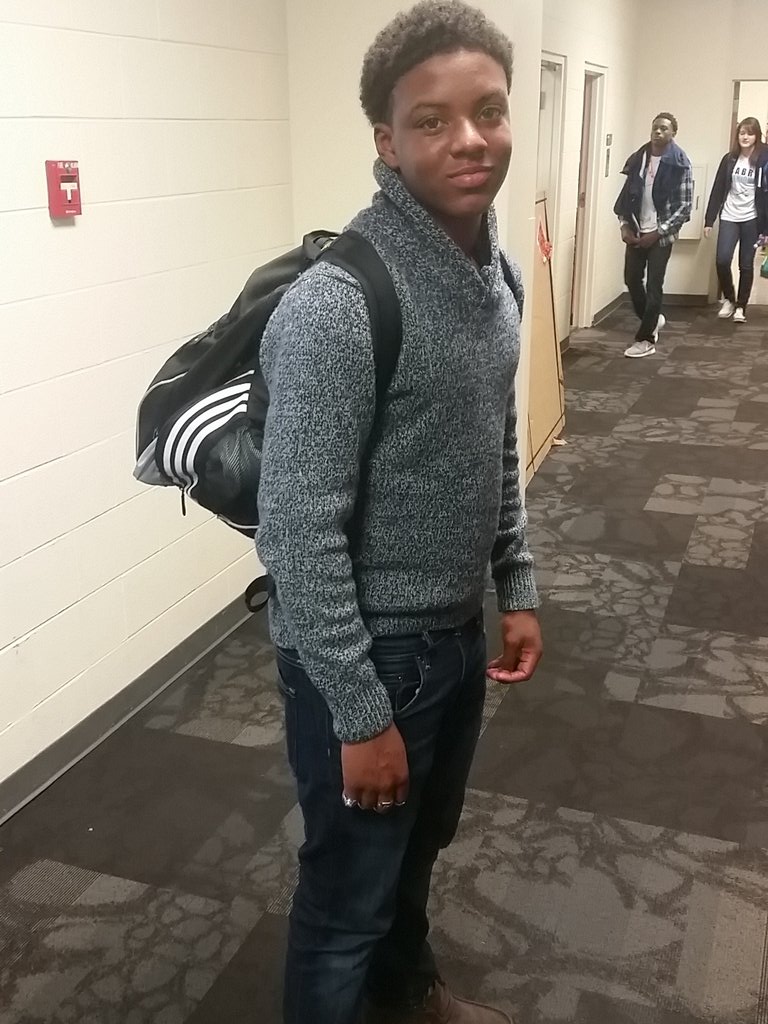 36elite's tweet photo. Bran looking like a studious GQ model.  #lookinggd #studentathlete https://t.co/4zFmNu9p65