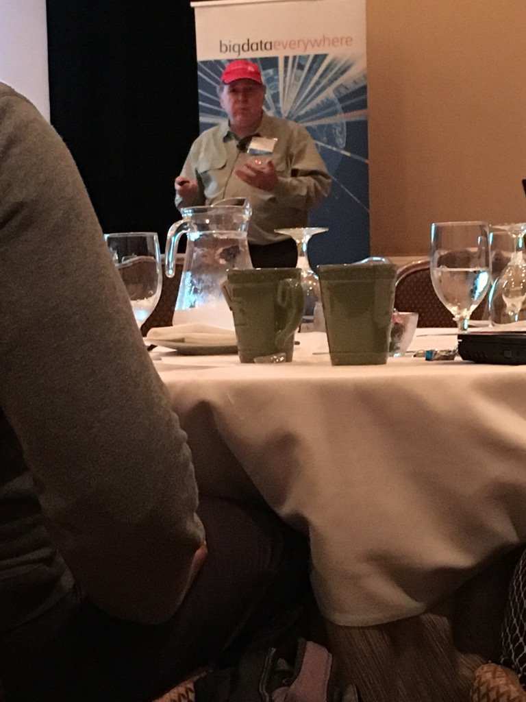gallifreyan's tweet photo. Here's @ted_dunning talking co-occurrence and recommendation engines and lots more #BDE2015 @mapr https://t.co/2OyI4j4bCR