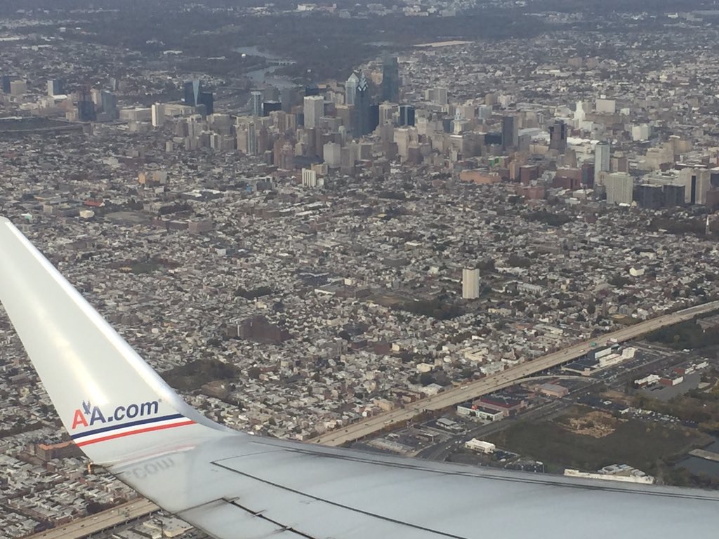 FarFarrAway's tweet photo. Not a bad view on my flight out of Philly today. #PhillyFromAbove https://t.co/3uPV3cruA9