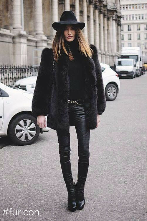 Annabelle_NY's tweet photo. All black everything with a touch of #fur #fashion #nyc https://t.co/qObbtcMgcH