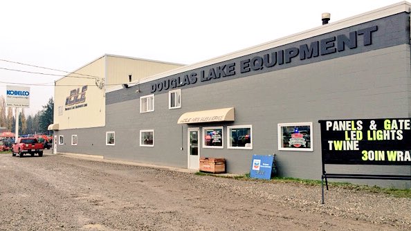 DLEequipment's tweet photo. In Quesnel? Stop by and see our amazing team and grab a coffee. #DLE #Quesnel #WeDoItAll #kobelco #kubota #liugong https://t.co/uDaGr4KrGR