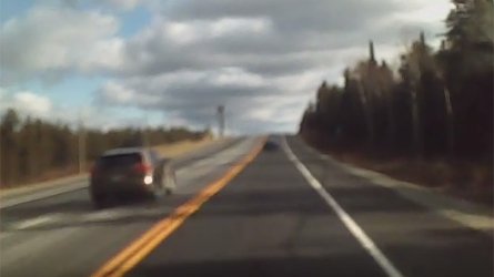 tvanouvelles's tweet photo. EN VIDÉO - Route 117 | Un dépassement qui aurait pu être fatal https://t.co/19SUqhS5KW #MonTopo https://t.co/AKz0UlInHS