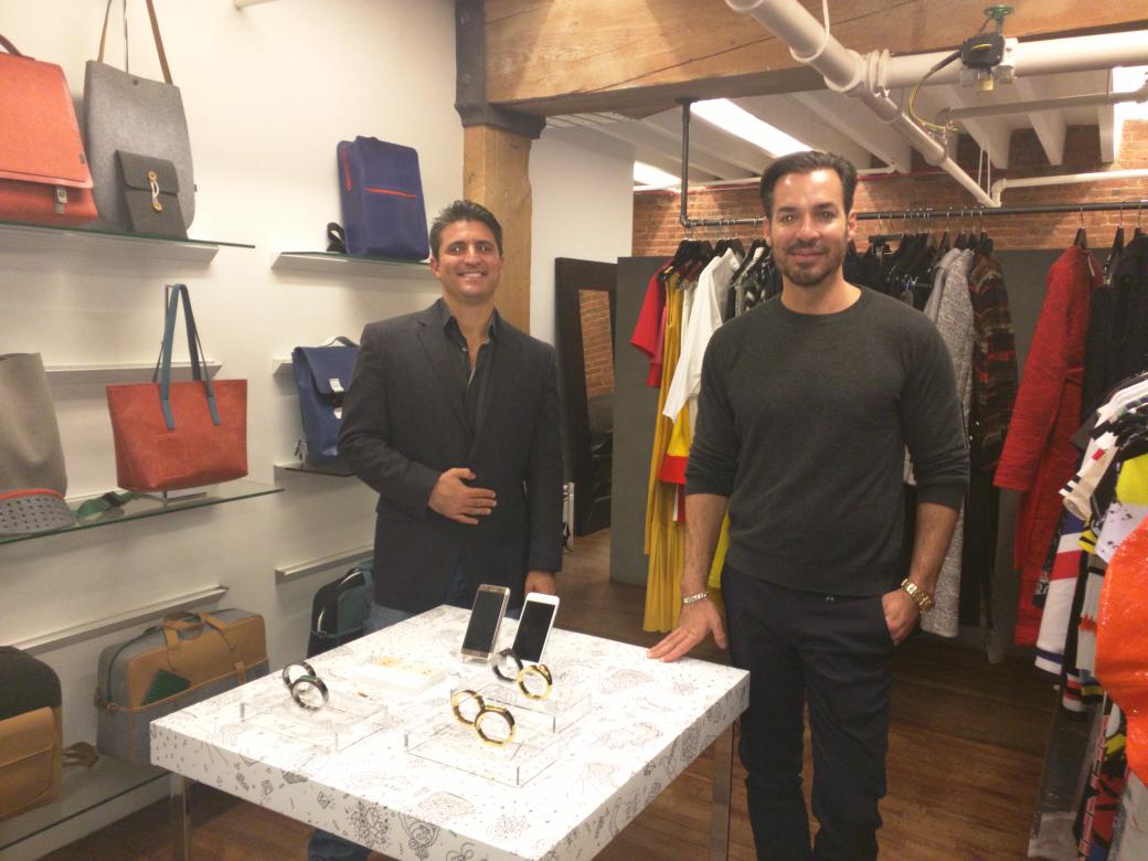 GeraldJWilmink's tweet photo. Wisewear at FactoryPR in New York
#factorymarket #marketfactory @FACTORYPR #NewYork #fashion #safety #wearables https://t.co/CNnuS0nvtY