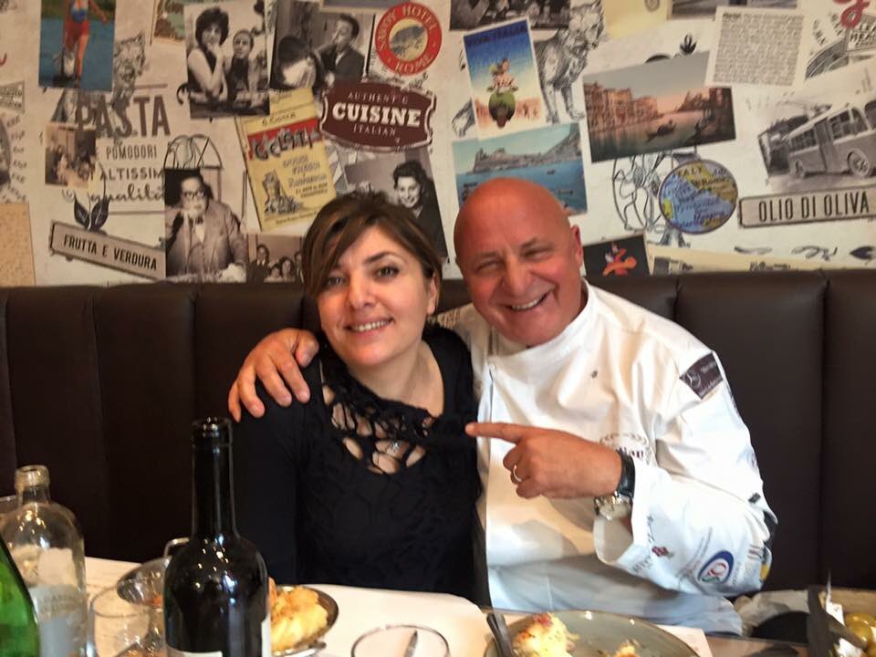 eusebi_deli's tweet photo. Honoured to have Chef @AldoZilli in for lunch today!❤️ @Italianawards #Glasgow #westend #deli #italian #italianfood https://t.co/ZhShmGvQJA