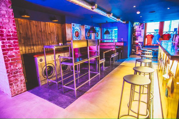 silent_dundee's tweet image. Next silent reading party Friday November 13th @STsuperstore @STFDundee #Dundee #readingparty