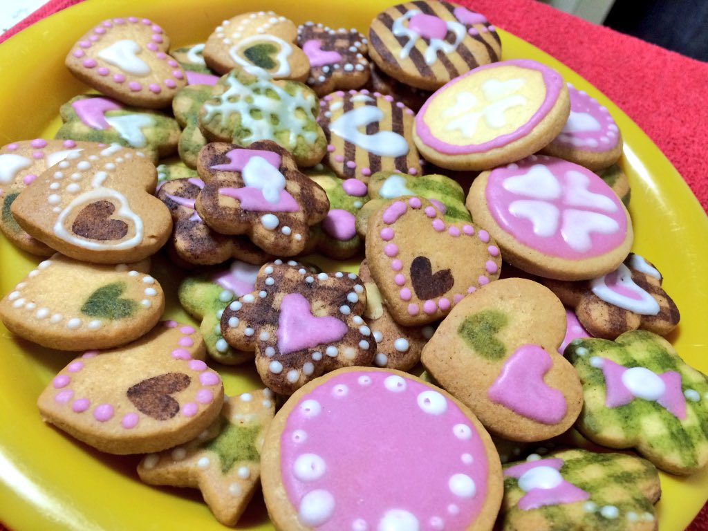 88_aks's tweet photo. #繋がらなくていいから俺の作った菓子を見てくれ https://t.co/WJEGhggtgH