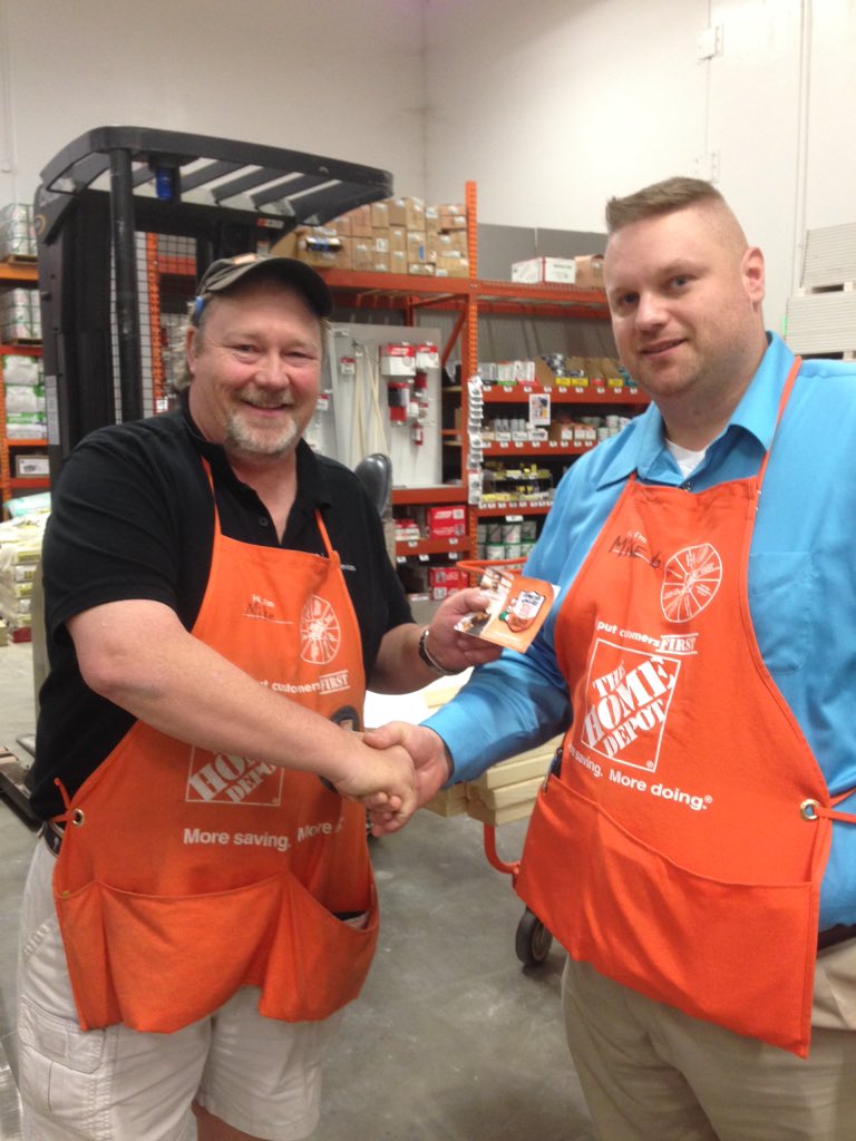 Shoutout to Mike@1110 for doing what it takes to take care of our PROS!#drivingpro