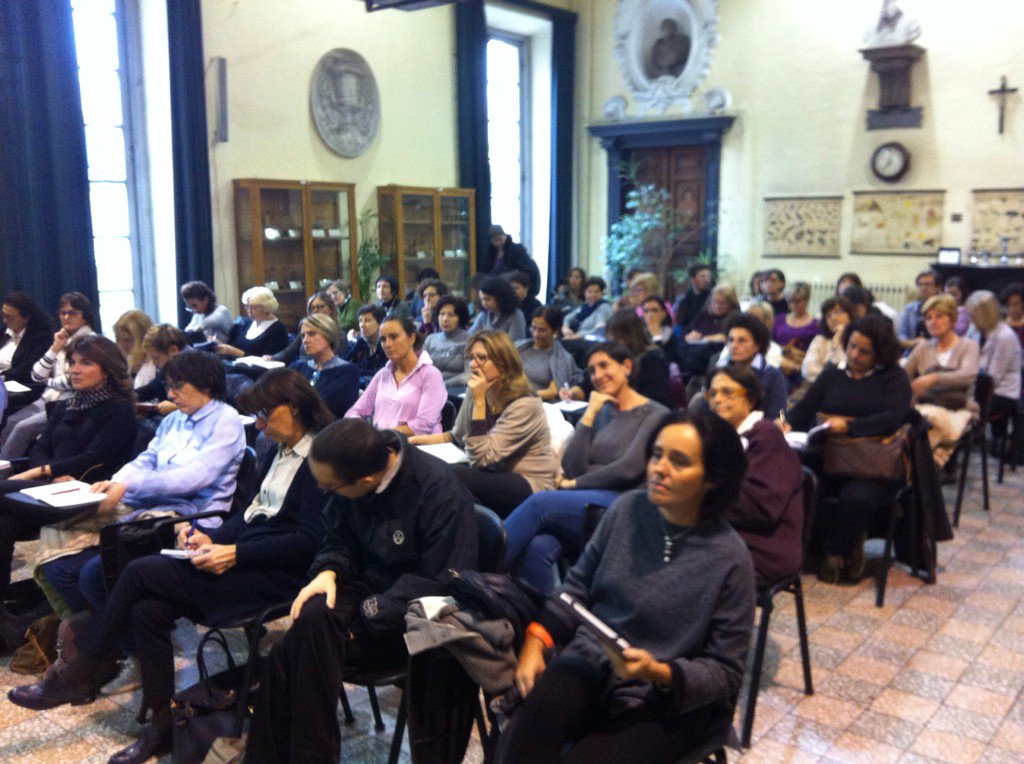 silviapan73's tweet photo. Workshop #scientix "The problem of the problems" very crowded #scientixworks https://t.co/2q7ooiqO87