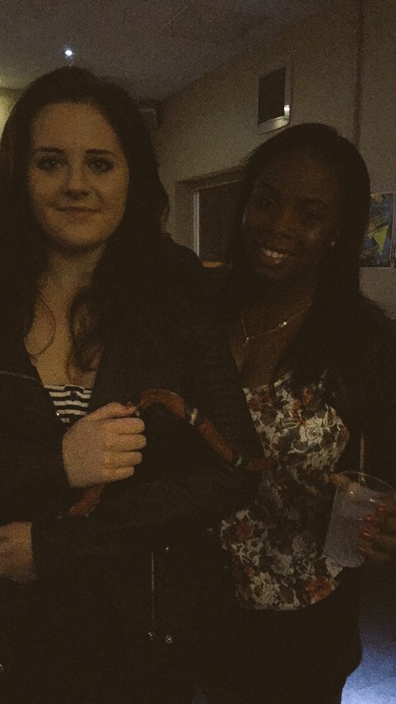 UoG_Netball's tweet photo. Thanks to everyone who came along last night! We had a great time meeting the reptiles and #FacingOurFears https://t.co/4BbF7dOXVR