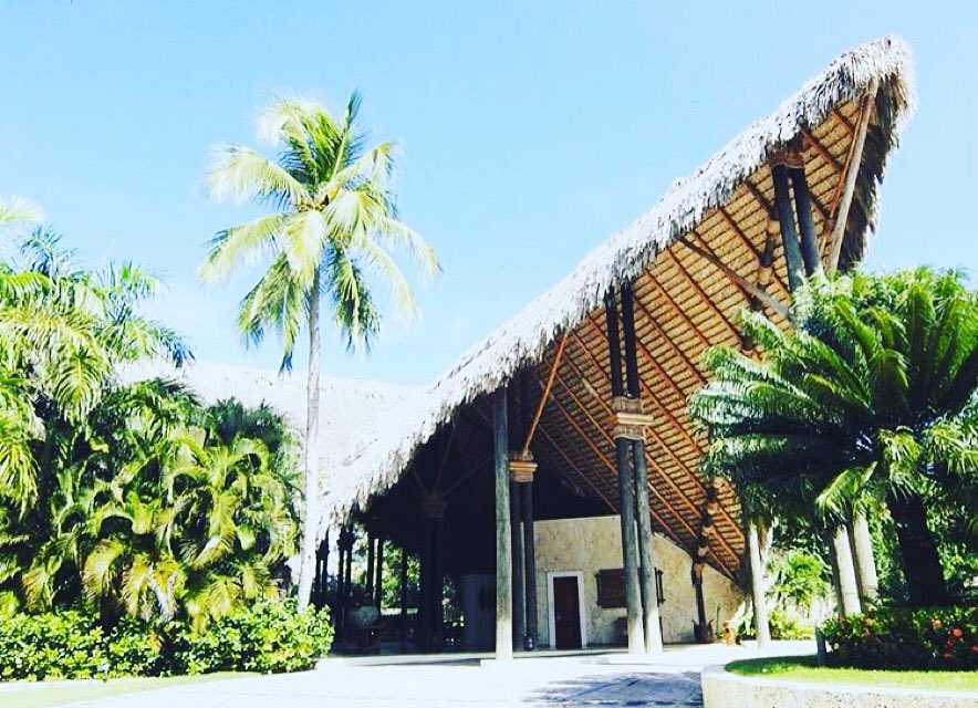TPHoneymoons's tweet photo. Working on a trip to @ZoetryAgua for a client...how beautiful is this place 😍 sign us up too https://t.co/97SLEJmE9l