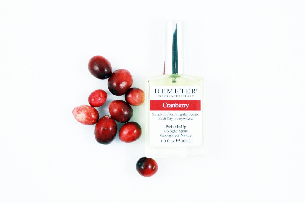 samanthaatyler's tweet photo. Demeter Fragrance Library Cranberry ❤️ https://t.co/9KpxTBor8a #CBBScentMemory #bbloggers @DemeterCEO https://t.co/p6cAe5sWRf