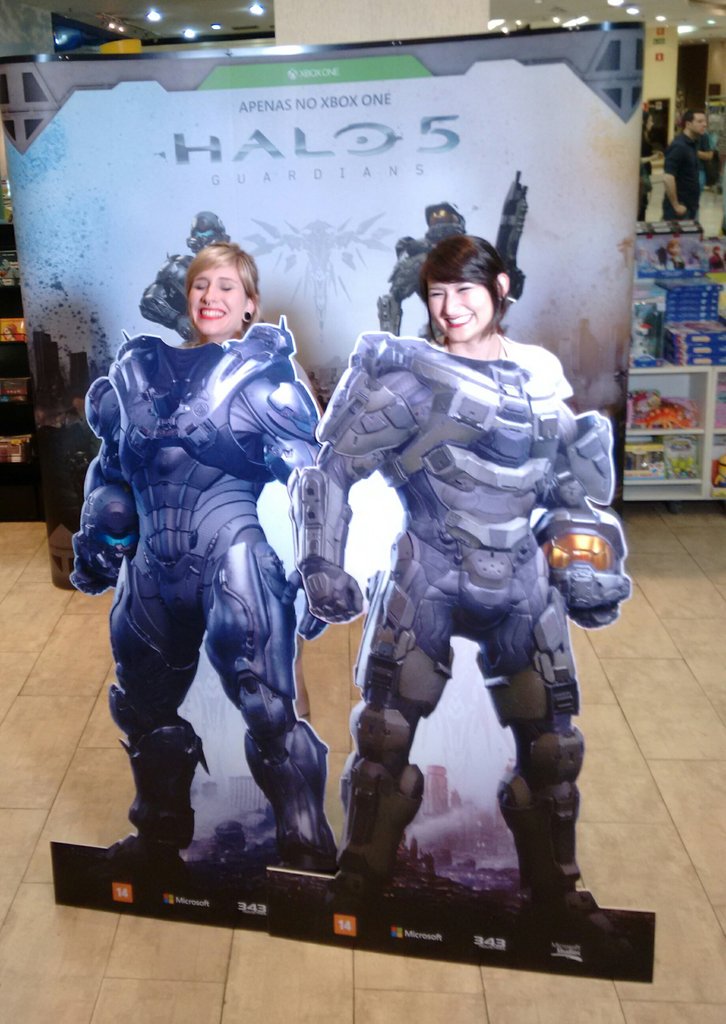 poliveiram's tweet image. Ontem teve lançamento de #Halo5 na #SaraivaMegaStore com a #integerBrazil  #outpromo #Microsoft