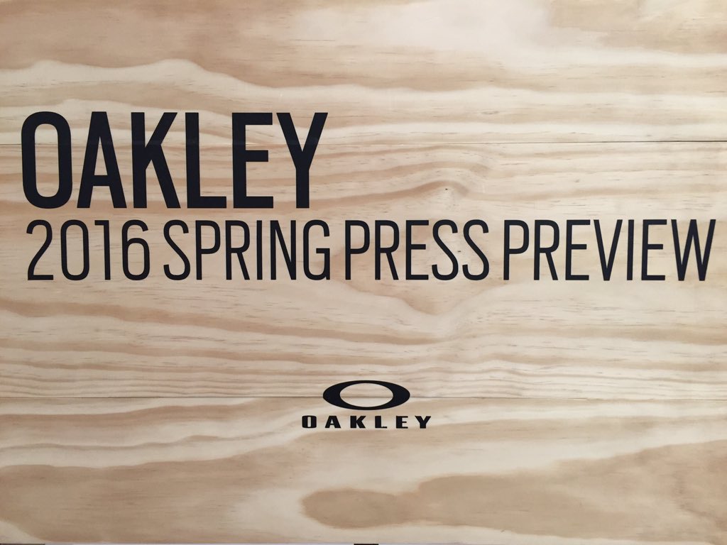 agLOVE's tweet photo. Oakley Spring 2016 Press Preview... Happening now! #nyc #oakleypresspreview @oakley https://t.co/FuWOg5195R