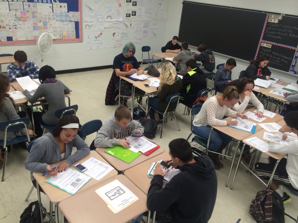 #USper2 using QR Codes to uncovering key people and battles of the French and Indian War <a href="/BravermanHHS/">Jeremy Braverman-Howell HS Principal</a>