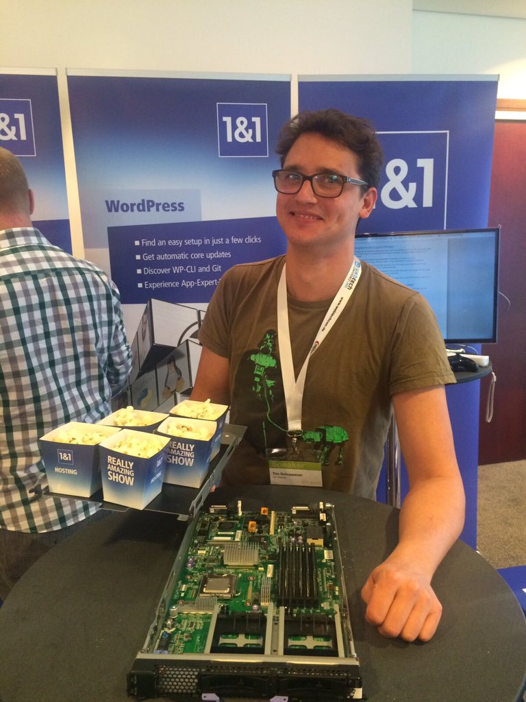 urbanisierung's tweet photo. PopcornWaiter @schuppi is running at #webtechcon #ipc15 https://t.co/RIk5uBUenR