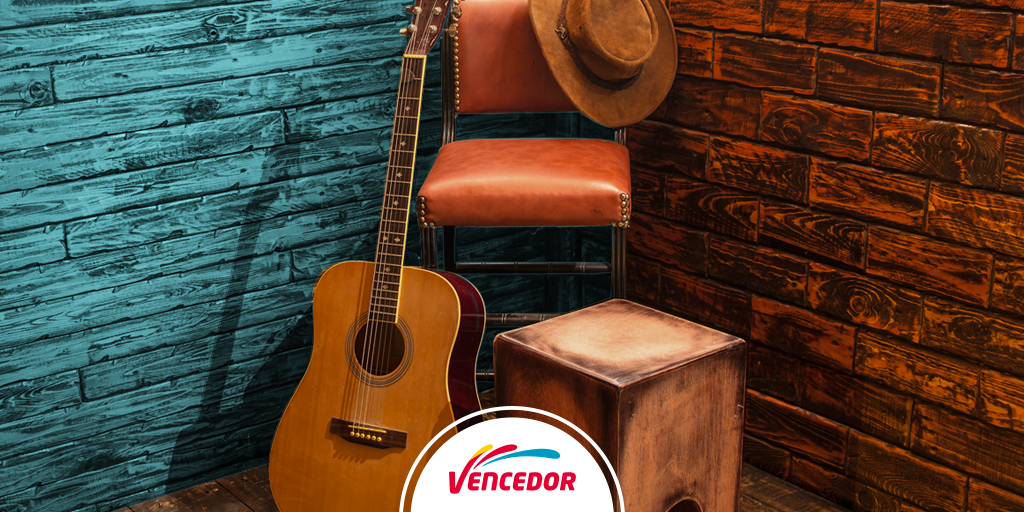 VencedorPeru's tweet photo. ¿Quién pintó la casa y la convirtió en la Peña Don Porfirio? Escucha la canción en la web y podrás ganar un premio. https://t.co/rmJhhpttw8