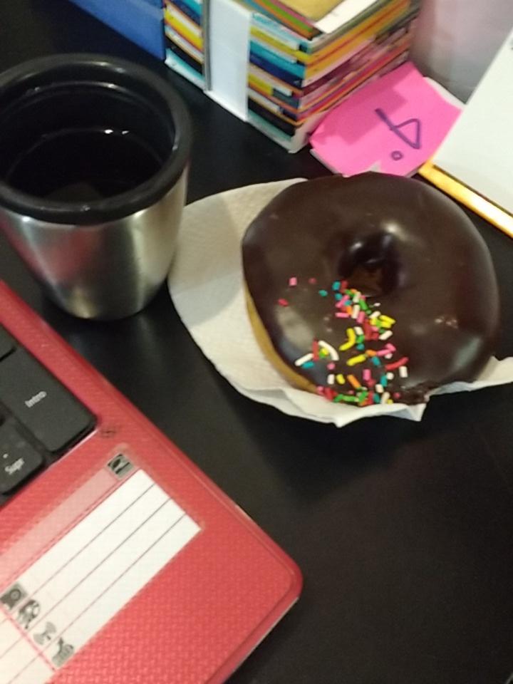 Sounds_Night's tweet photo. Nosotros tomando un cafecito, Buenos días!!! https://t.co/atX7nXzEyT