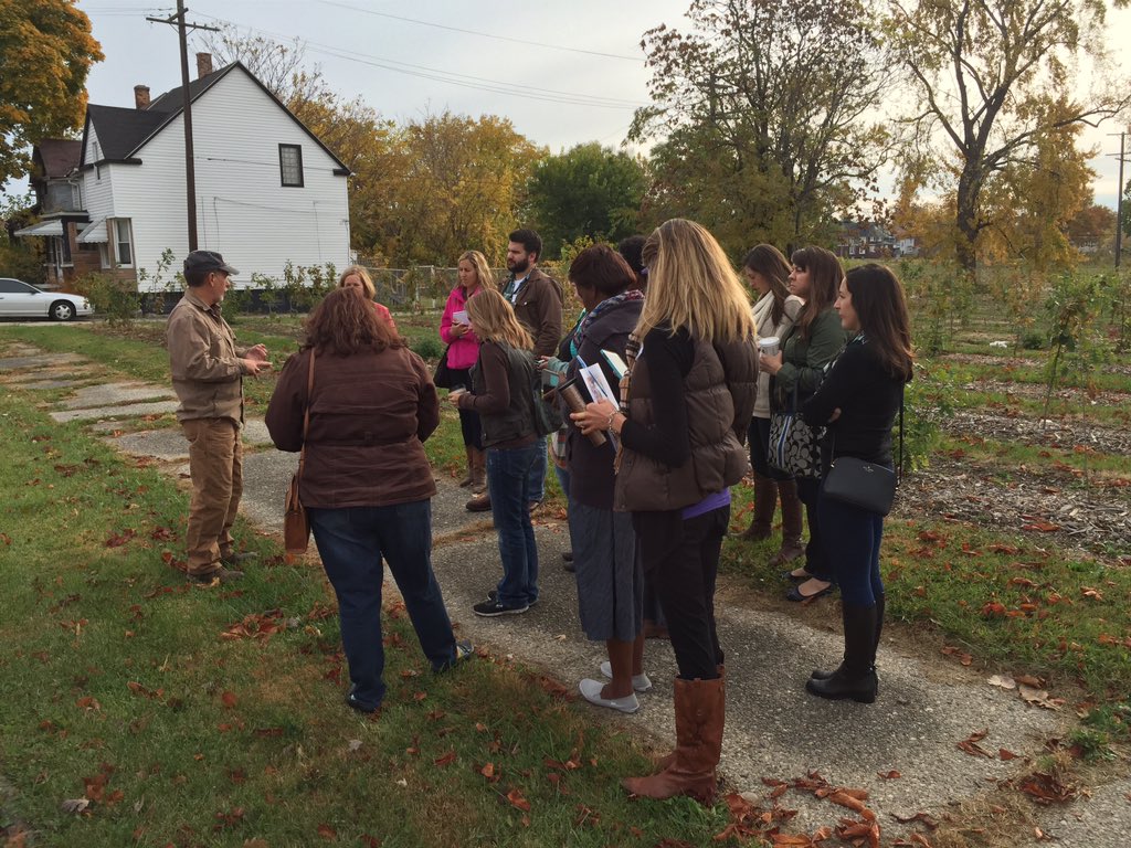 MichAgCouncil's tweet image. Hearing the story of @HantzWoodlands in #Detroit on the #mifood tour