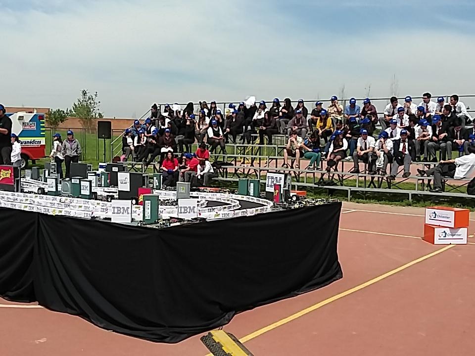 desafio_solar's tweet photo. Estamos a punto de comenzar la 2da fase donde ya clasificaron 5 equipos #DesafioSoñar @onglarutasolar @IBMdeChile https://t.co/q3Ki5a4o8Z
